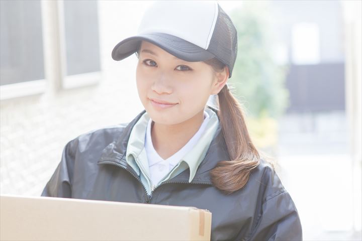 《板橋区》週払いOK・3ｔ車での企業向け一般貨物の集配ドライバー！（高収入・休み固定）