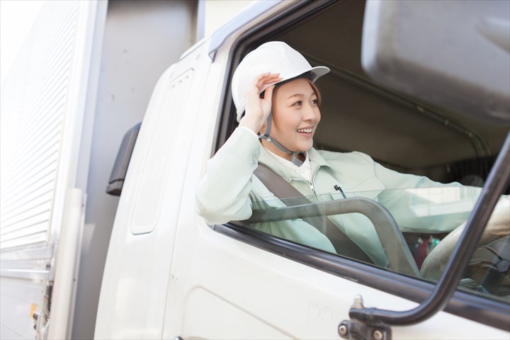 《富士見市》週払いOK・大型車での問屋などへの冷凍食品の配送ドライバー！（Web面接OK・高時給）