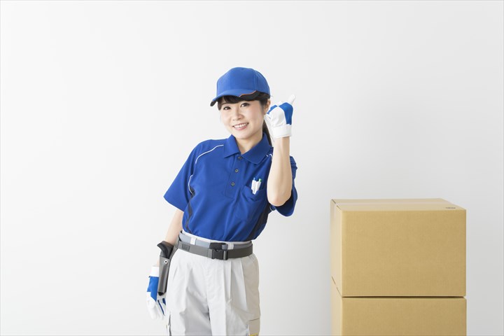 《川口市》週払いOK・2ｔ車での病院などへの3温帯食品の配送ドライバー！（Web面接OK・土日祝休み）