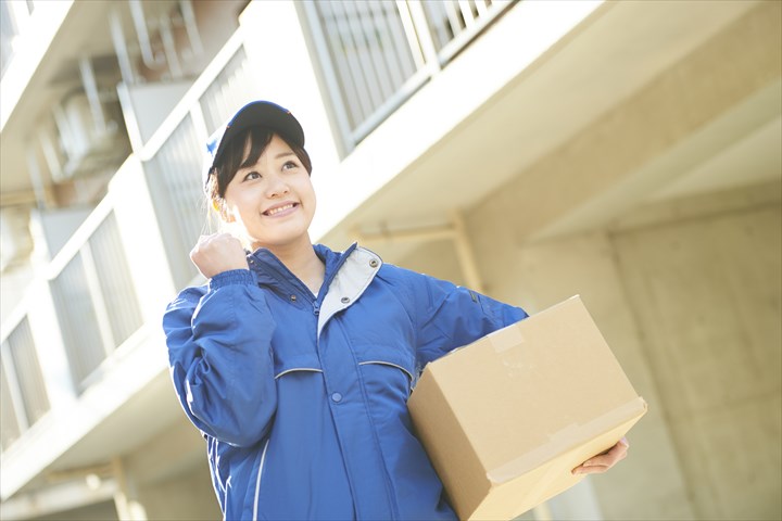 《戸田市》週払いOK・ハイエースでのリネン品の集配ドライバー！（高時給・AT限定OK）