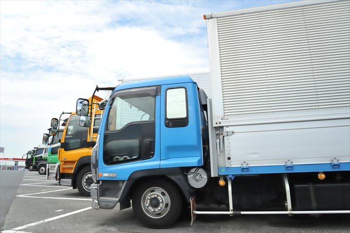 《川口市》週払いOK・2ｔ～大型車での回送ドライバー！（Web面接OK・運転中心）