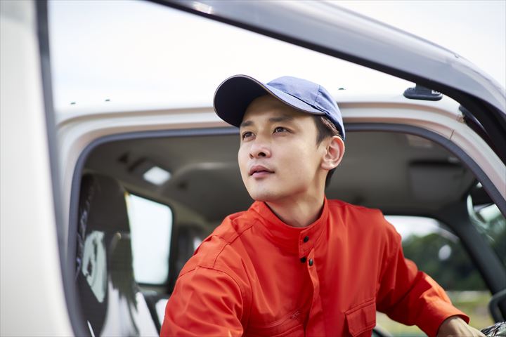 《市川市》週払いOK・1.5ｔ車での電気機器の配送ドライバー！（Web面接OK・土日祝休み）