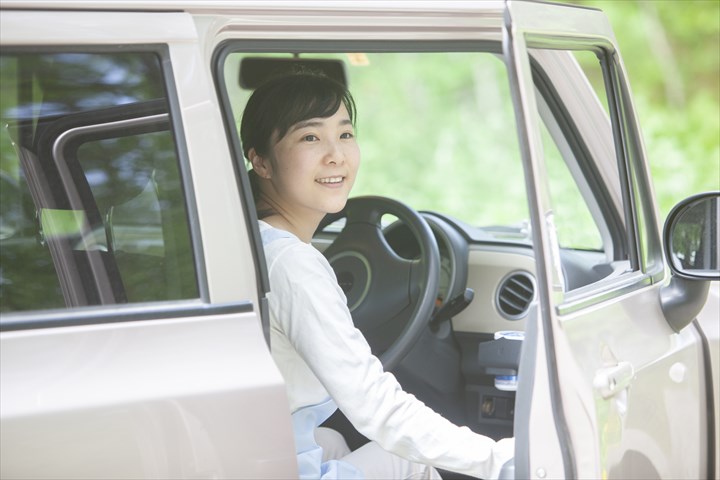 《渋谷区》週払いOK・普通車での学童クラブ利用者の送迎ドライバー！（AT限定OK・週1～OK）