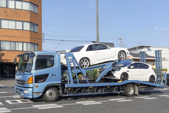 《八幡市》週払いOK・4ｔ積載車での修理車両の回送ドライバー！（Web面接OK・就業開始から2カ月の短期）