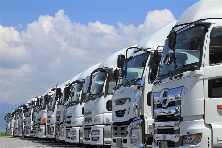 《宇都宮市》週払いOK・大型車での施設への汚泥や一般廃棄物の集配ドライバー！（Web面接OK・高時給）