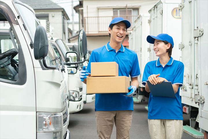 《船橋市》週払いOK・3ｔ車での冷凍品の店舗配送ドライバー！（高収入・2023年9月末迄の短期）