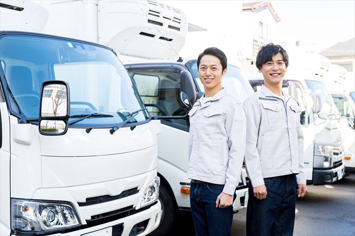 《松戸市》週払いOK・3ｔ車でのホテル等からリネン品の集配ドライバー！（Web面接OK・高時給）