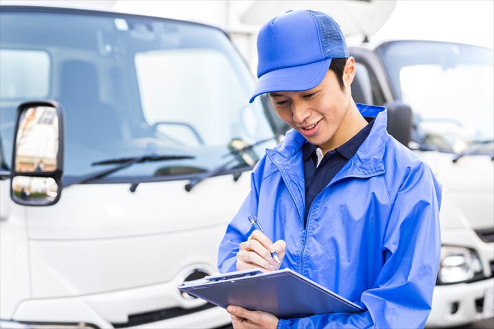 《大田区》週払いOK・3ｔ車での店舗へ野菜や果物の配送ドライバー！（固定休み・夜勤）