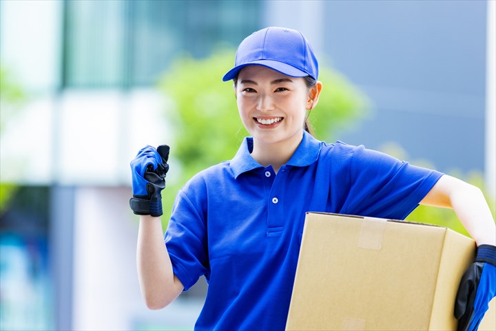 《恵那市》週払いOK・ハイエースでの和菓子等の店舗配送ドライバー！（週休2日・シニア活躍中）