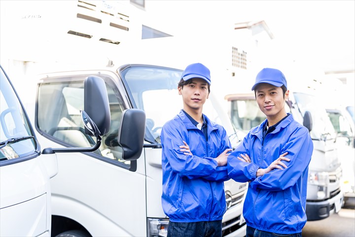 《葛飾区》週払いOK・ゴミ及び資源の回収助手スタッフ！（Web面接OK・高収入）