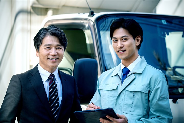 《流山市》週払いOK・3ｔ～4ｔ車での工場などへの軽油の配送ドライバー！（Web面接OK・高時給）