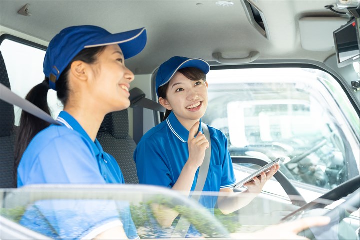 《稲沢市》週払いOK・3ｔ車での一般貨物の集配ドライバー！（Web面接OK・土日休み）