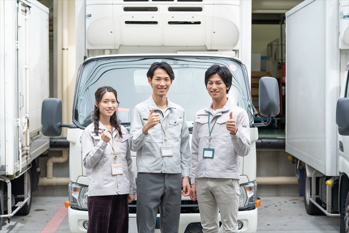 《邑楽郡板倉町》週払いOK・3ｔ車でのリネン品の配送ドライバー！（Web面接OK・高時給）