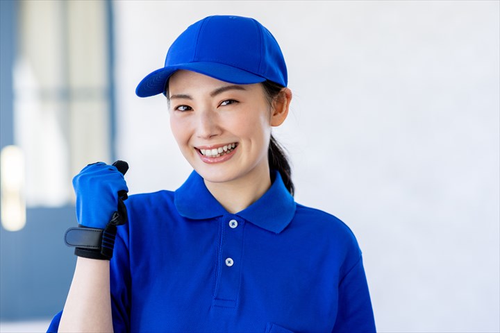 《渋谷区》週払いOK・電動自転車での書類や衣類の集配業務！（土日祝休み・資格不要）