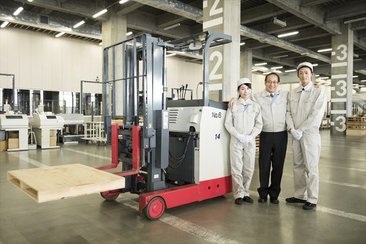 《船橋市》週払いOK・リーチフォークを使用した家電製品の入出庫スタッフ！（週休2日・高時給）