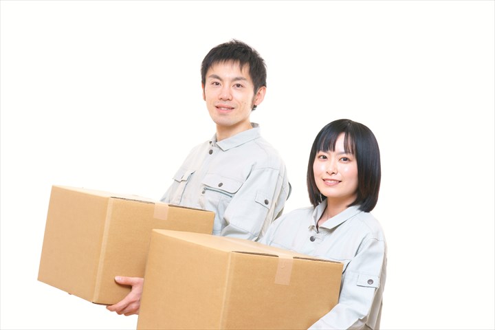 《糟屋郡志免町》週払いOK・倉庫内での飲料のピッキングや仕分け作業スタッフ！（未経験活躍・短時間14:00～20:45）