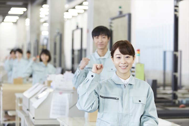 《久世郡久御山町》週払いOK・一般貨物の仕分け作業スタッフ！（Web面接OK・土日祝休み）