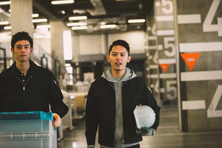 《江東区》週払いOK・倉庫内での住宅資材の入出庫作業スタッフ！（高時給・土日休み）