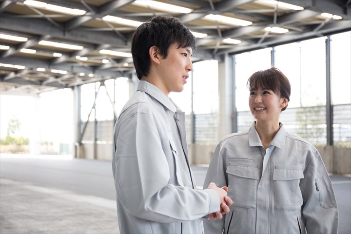 《墨田区》週払いOK・物流会社での運行管理補助及び軽作業スタッフ！（Web面接OK・高時給）