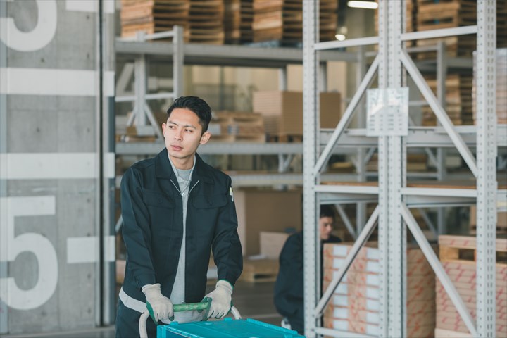《横浜市都筑区》週払いOK・カウンターフォークでの建築資材などの仕分け作業スタッフ！（高時給・土日休み）