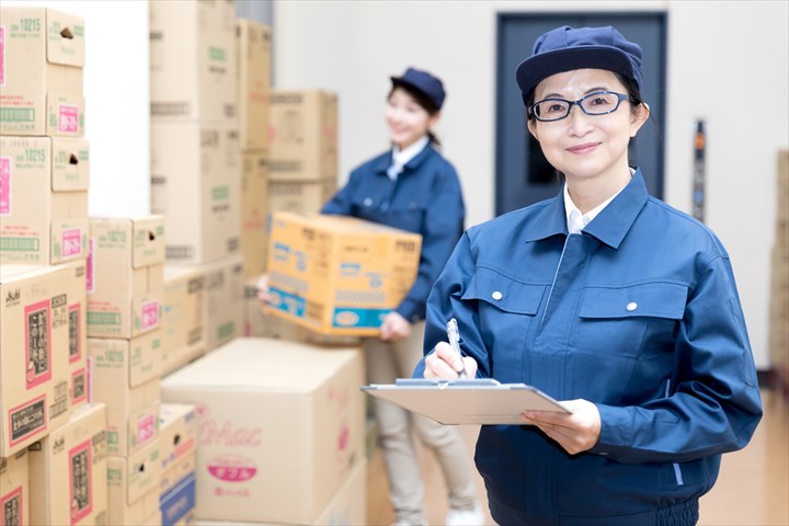 《天理市》週払いOK・一般貨物の仕分け作業スタッフ！（土日祝休み・未経験大歓迎）