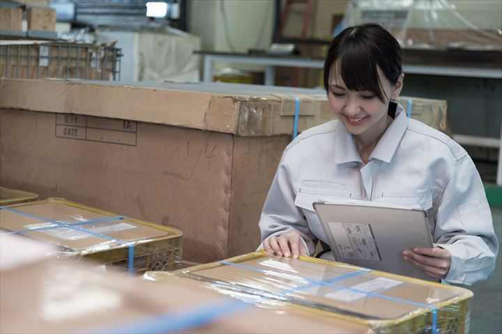 《春日井市》週払いOK・倉庫内での一般貨物の仕分け作業スタッフ！（Web面接OK・高時給）