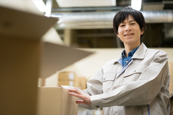 《さいたま市岩槻区》週払いOK・倉庫内でのアイスや冷凍食品の検品作業スタッフ！（Web面接OK・短期2026年5月31日まで）