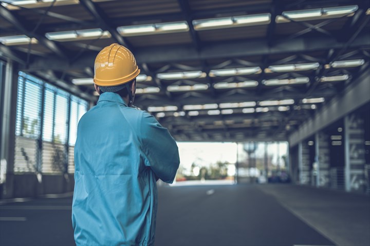 《大阪市港区》週払いOK・建設機械の整備などのメンテナンススタッフ！（高時給・週休2日）