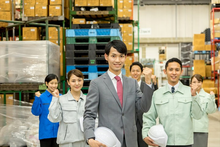 《近江八幡市》週払いOK・倉庫内での一般貨物の仕分け作業スタッフ！（Web面接OK・土日祝休み）