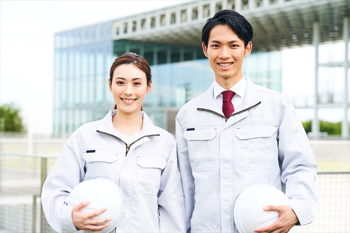 《伊勢崎市》週払いOK・工場内でのプラスチック製品の検査スタッフ！（土日休み・単純作業）