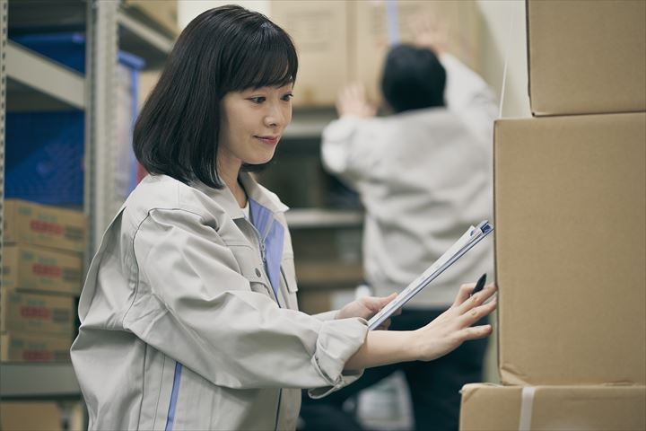 《戸田市》週払いOK・青果センター内での作業スタッフ！（未経験歓迎・短時間20:00～0:00・WワークOK）