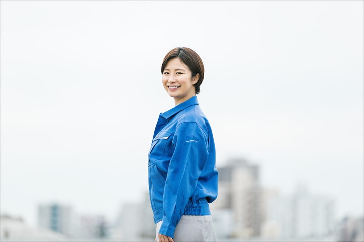 《四日市市》週払いOK・自販機へのベンディング作業の助手スタッフ！（2022年9月30日までの期間限定・未経験歓迎）