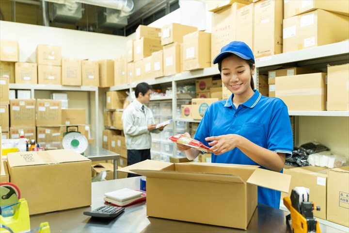 《上益城郡益城町》週払いOK・一般貨物の仕分け作業スタッフ！（土日祝休み・未経験歓迎）