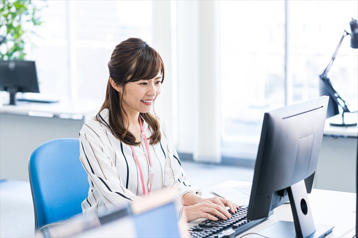 《小山市》週払いOK・オークションに関する電話対応スタッフ！（Web面接OK・WワークOK）