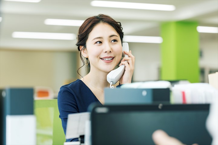 《彦根市》週払いOK・自動車整備工場内での一般事務スタッフ！（Web面接OK・週休2日）