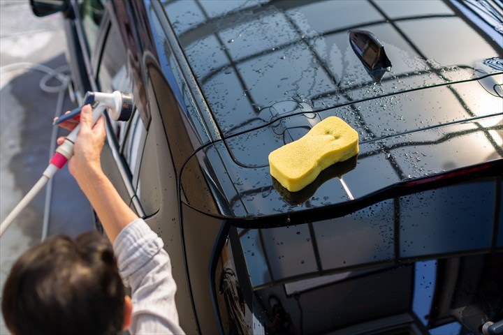 《三木市》週払いOK・構内での車両管理ドライバー！（Web面接OK・普通免許）